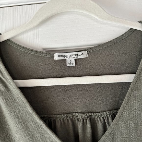 Short Sleeve Tie Front Blouse - Picture 2 of 8